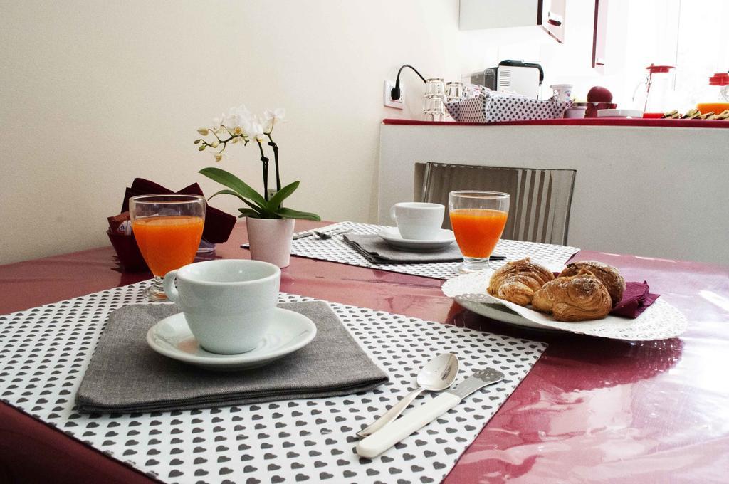 Il Giardinetto Guest House Civitavecchia Kültér fotó